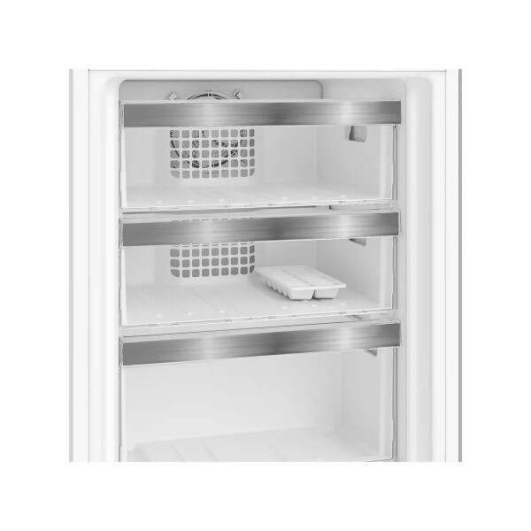 Встраиваемый холодильник Hotpoint HBH 20