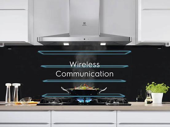 Индукционная варочная панель Electrolux EIS62443