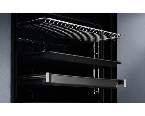 Духовой шкаф Electrolux EZC2430EOX