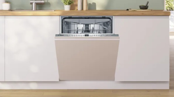 Встраиваемая посудомоечная машина Bosch SMV46KX04E