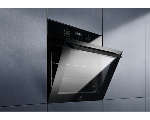 Духовой шкаф Electrolux OEF5C70BZ