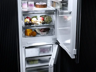 Встраиваемый холодильник Miele KFN 7744 E