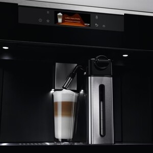 Кофемашина Electrolux KBC85X
