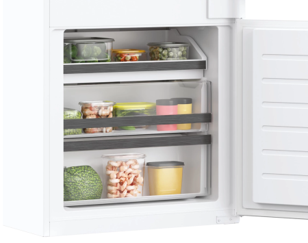 Встраиваемый холодильник Haier HBW5719ERU