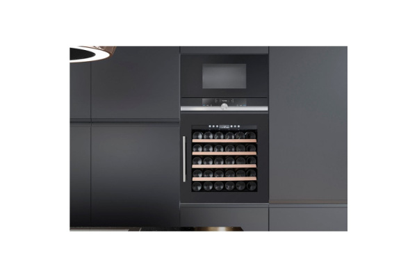 Винный шкаф Temptech OBI 60 SB