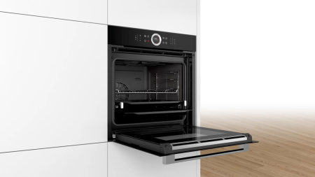 Электрический духовой шкаф Bosch HBG655NB1