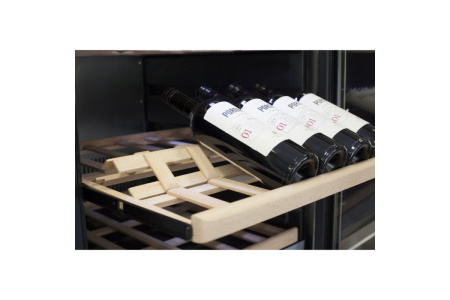 Винный шкаф Caso WineChef Pro 180
