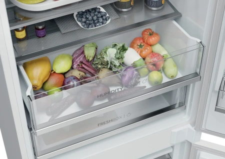 Встраиваемый холодильник Haier HBCN7190U1