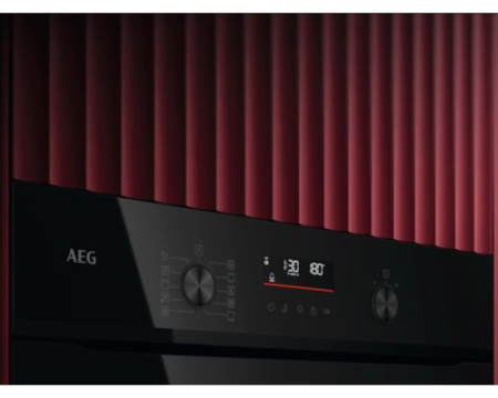 Духовой шкаф AEG NBU5P411SB
