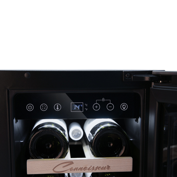 Винный шкаф встраиваемый Libhof Connoisseur CX-19 White