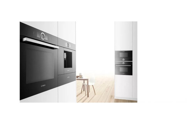 Духовой шкаф Bosch HMG8764C7