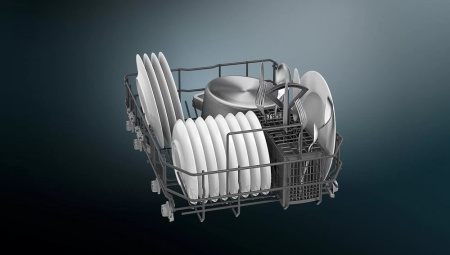 Встраиваемая посудомоечная машина Siemens SR61HX08KE