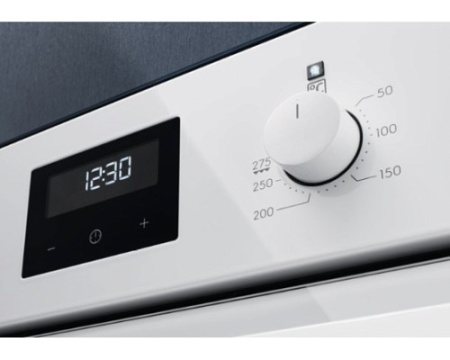 Духовой шкаф Electrolux OEF3H70TW