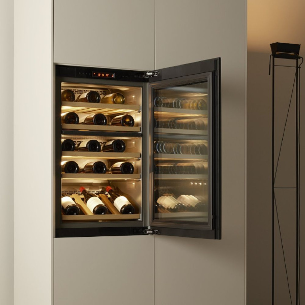 Винный шкаф V-ZUG WineCooler V4000 90 WC4T-51102 L черн.стекло