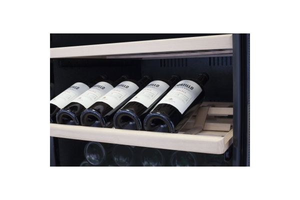 Винный шкаф Caso WineComfort 1800 Smart
