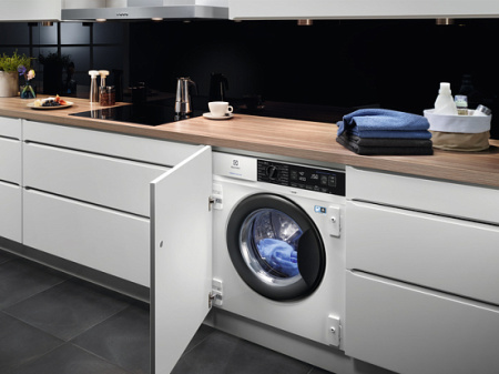 Стиральная машина Electrolux EW7F3R48SI встраиваемая