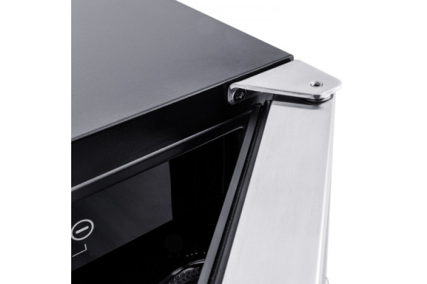 Винный шкаф Temptech WPQ38SCS