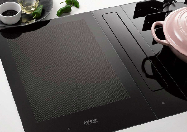 Индукционная варочная панель Miele CS7612FL