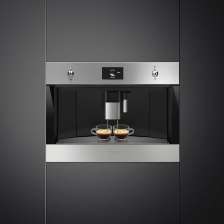 Автоматическая кофемашина Smeg CMS4303XRU