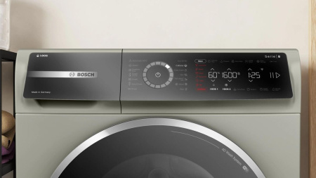Стиральная машина Bosch WGB256AXME