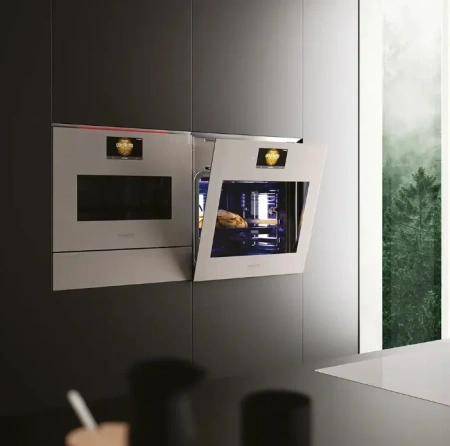 Духовой шкаф с микроволнами и паром Signature Kitchen Suite SKSLV2421MS