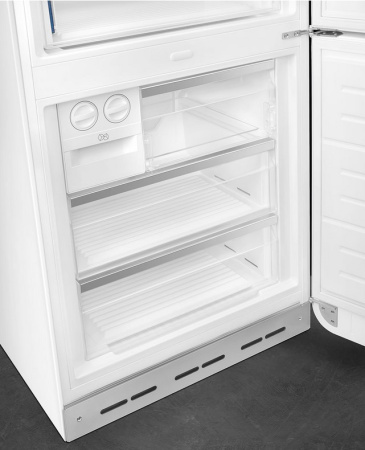 Холодильник Smeg FAB38RWH5
