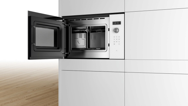 Встраиваемая микроволновая печь Bosch BFL554MW0