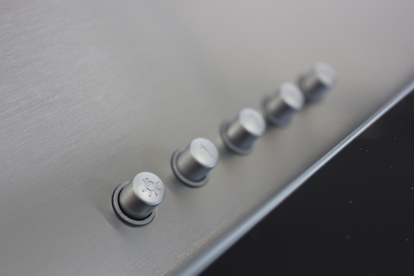 Наклонная кухонная вытяжка LEX Mini 600 Inox