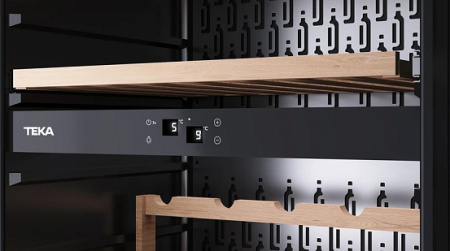 Встраиваемый винный шкаф Teka RVI 30097