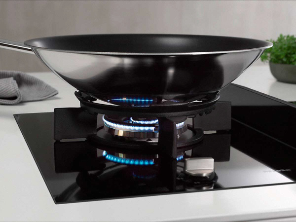Газовая варочная панель Miele CS7101FL
