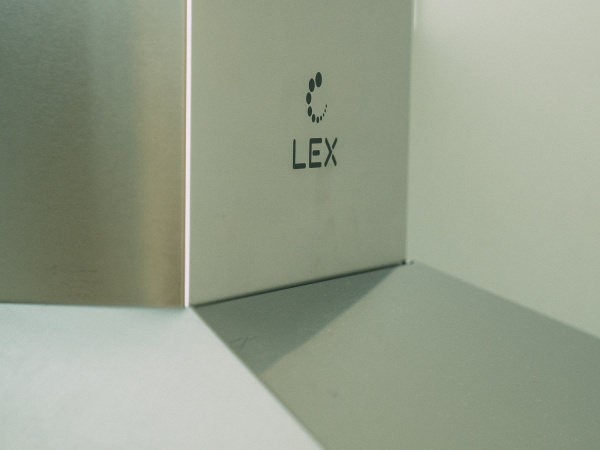 кухонная вытяжка LEX Basic 500 Inox