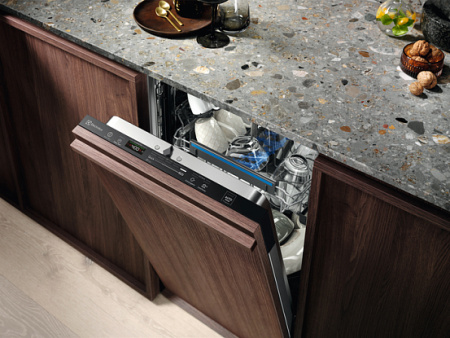 Встраиваемая посудомоечная машина Electrolux KESC2210L