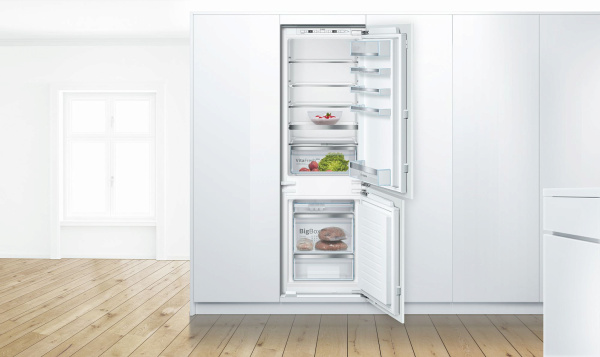 Встраиваемый холодильник Bosch KIS86AF20R