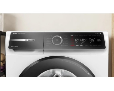 Стиральная машина Bosch WGB244A0SN