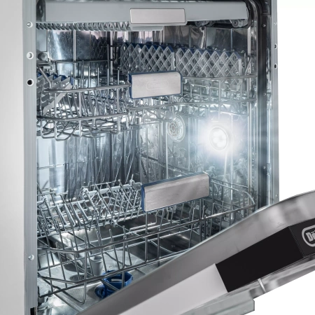 Встраиваемая посудомоечная машина DeLonghi DDWI 690 AMEDEO