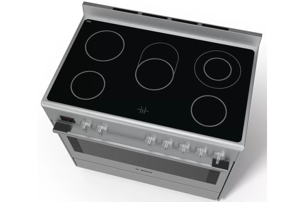 Электрическая плита Bosch HCB738357M