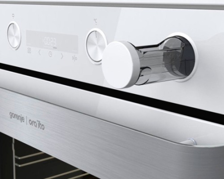 Духовой шкаф с функцией пара Gorenje BSA6737ORAW