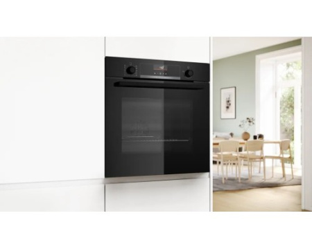 Духовой шкаф Bosch HBG536EB3