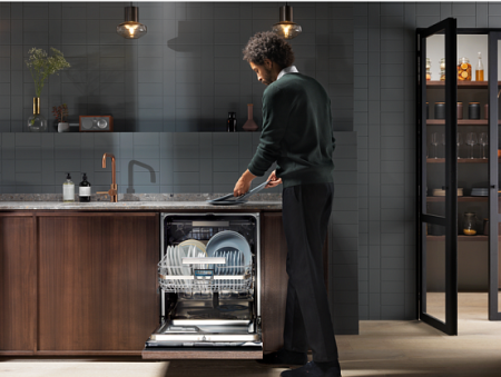 Встраиваемая посудомоечная машина Electrolux EEC987300W