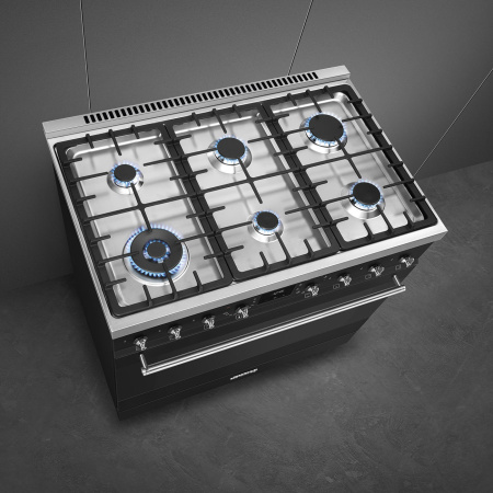 Варочный центр Smeg C9GMMB2