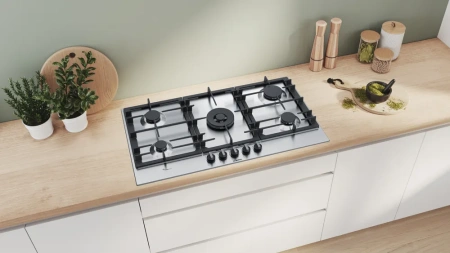 Газовая варочная панель Bosch PCR9A5B90M