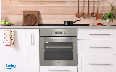 Духовой шкаф Beko BIM24301BGCS