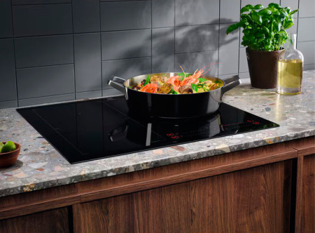 Варочная панель Electrolux EIS62453