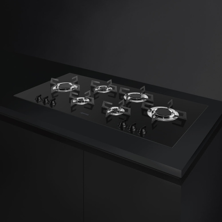 Газовая варочная панель Smeg PVL6106CN
