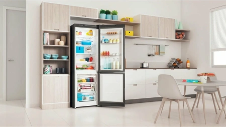 Холодильник Indesit ITR 4180 S