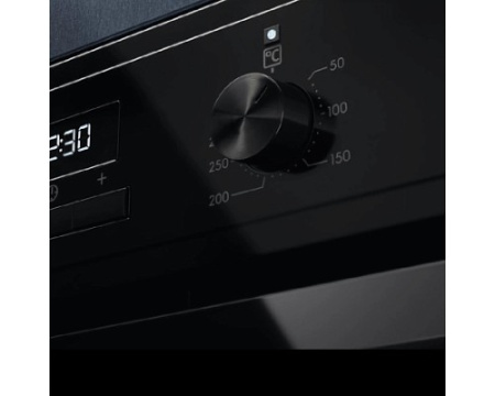 Духовой шкаф Electrolux OEM3H50