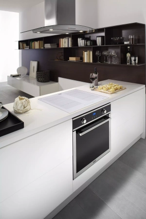 Индукционная варочная поверхность Delonghi PIND 5 B