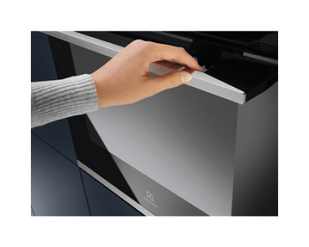 Духовой шкаф Electrolux OKD5H70BX