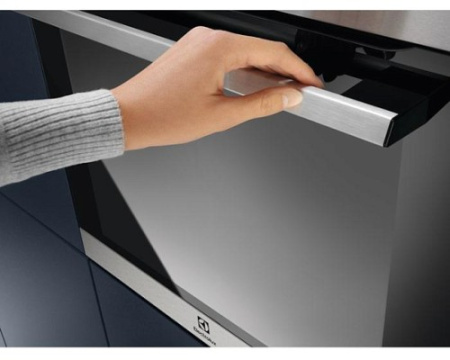 Духовой шкаф Electrolux EOF 4P74 X