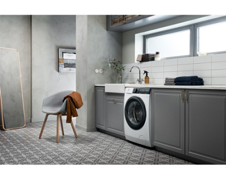 Стирально-сушильная машина Electrolux EW7WR468W